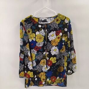 Violet And Claire Pullover Blouse Size Medium Black Floral Multicolor